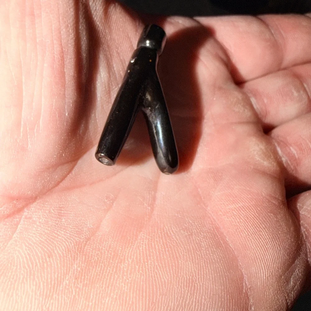 Vintage Authentic Black Coral ONE-HITTERS
